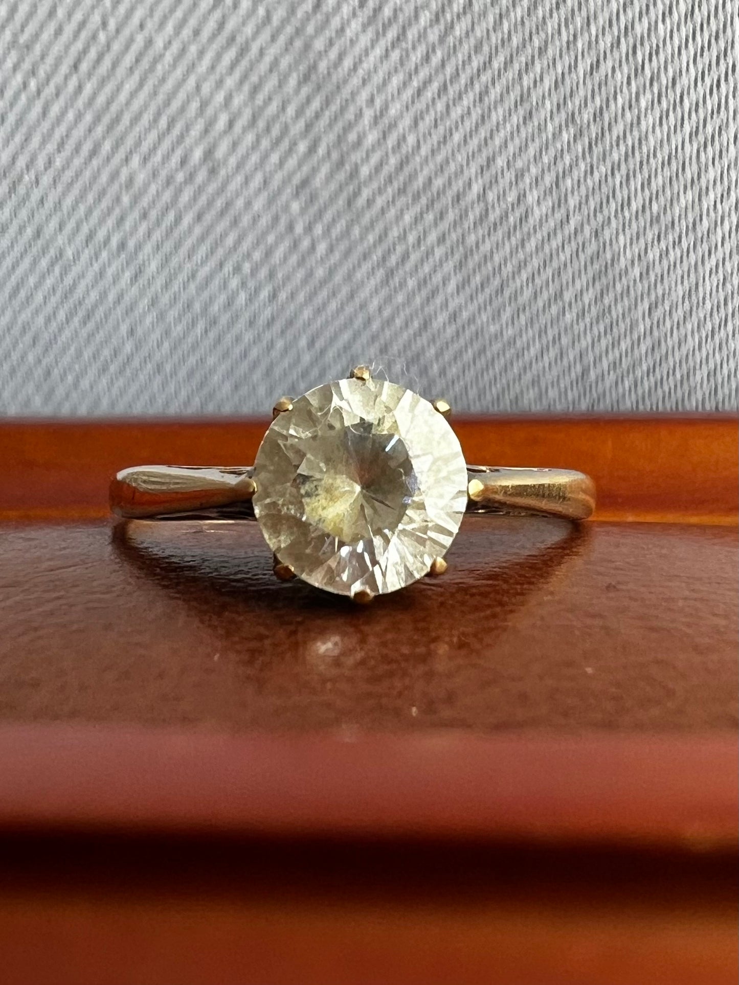 Vintage 9ct Yellow Gold Cz Set Ring - M½