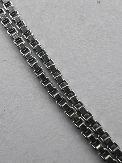 Quality 925 Silver Box Chain & 18ct GP Starfish Charm Set - 4.73 Grams - 18 Inch