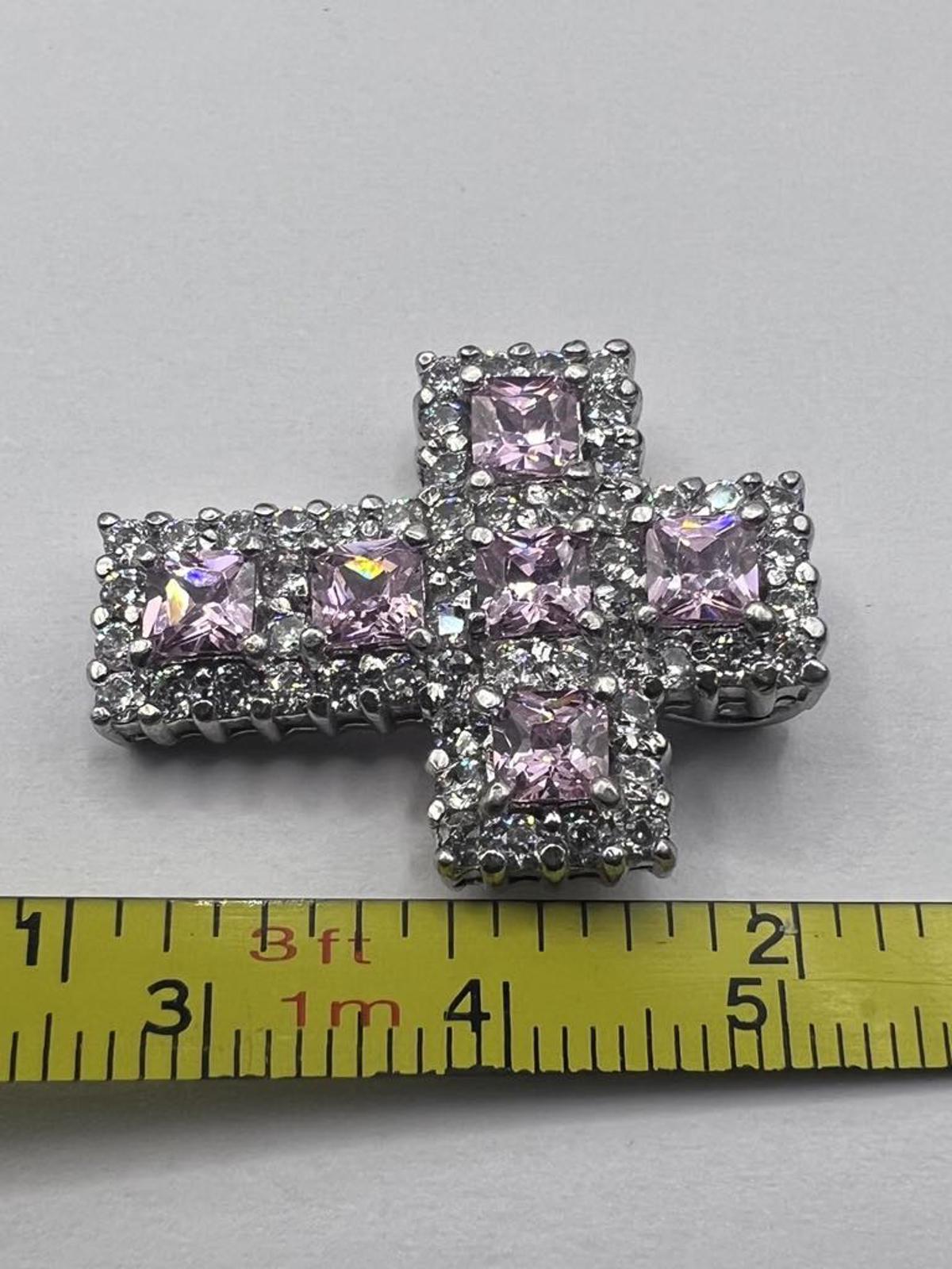 Quality 925 Sterling Silver Pink Stone Set Cross Pendant - 6.79 Grams