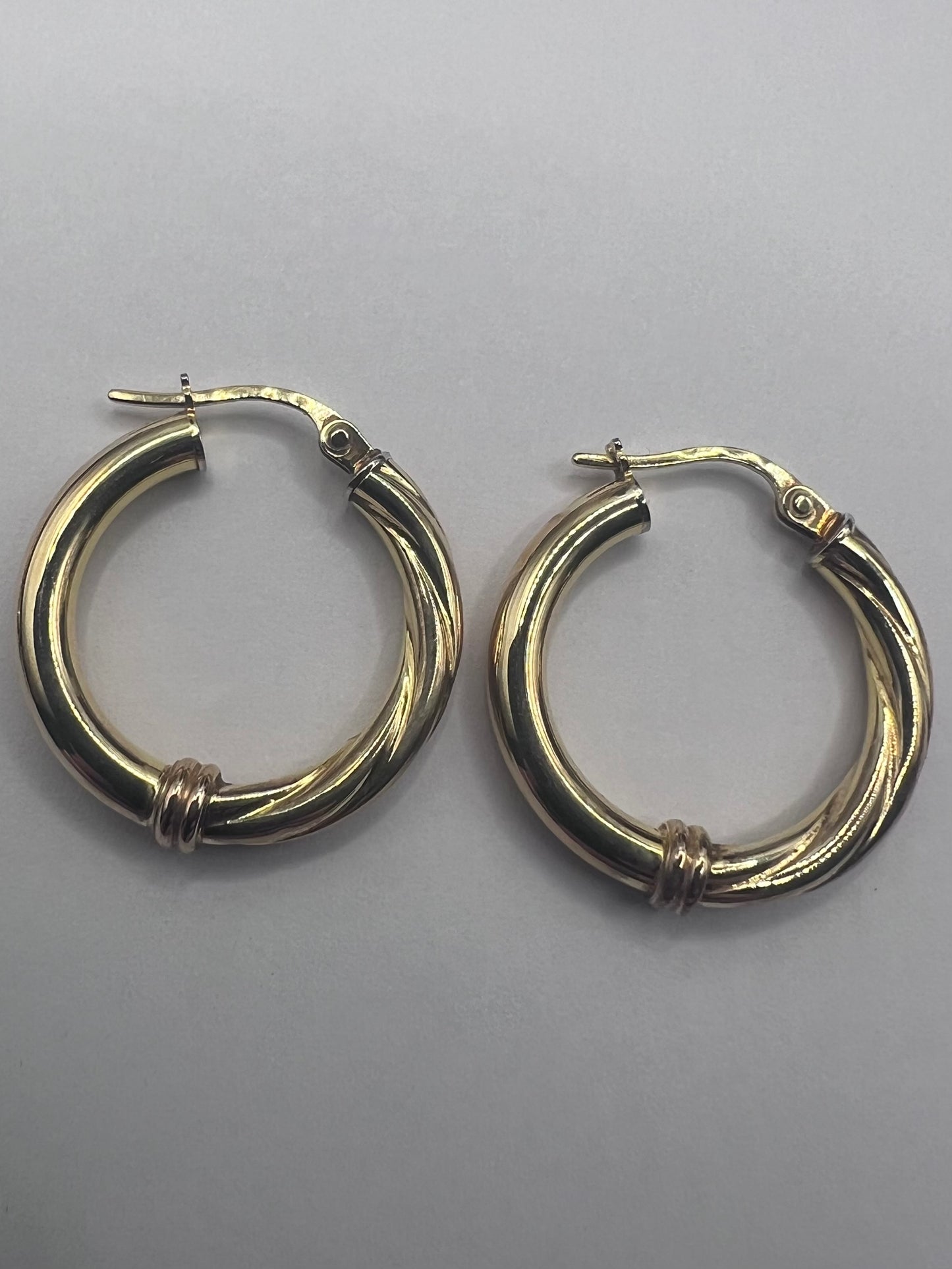 Italian 9ct Yellow Gold Patterned Hoop Earrings  • 1.82 Grams