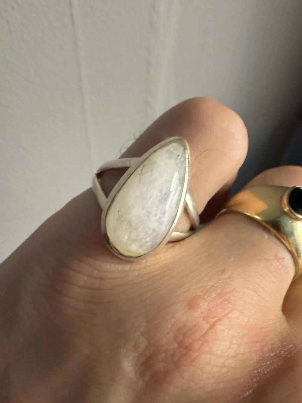Quality 925 Sterling Silver Moonstone Ring • Size - U • 5.94 Grams