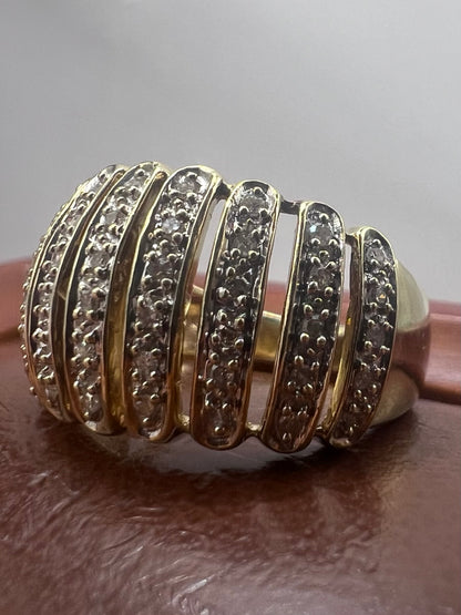 Quality 9ct Yellow Gold Diamond Set Cluster Ring - Q
