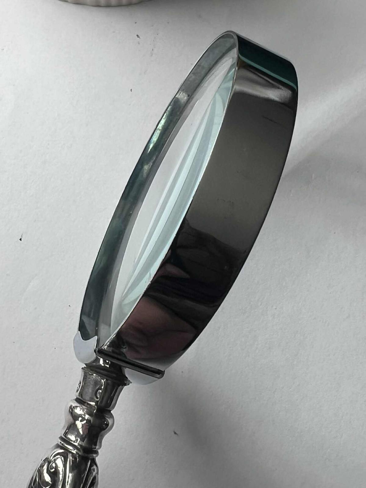 Antique Decorative Magnifying Glass with Ornate Silver Handle - 113.51 Grams
