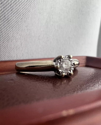 Vintage 9ct Yellow Gold 0.20ct Diamond Set Ring - P