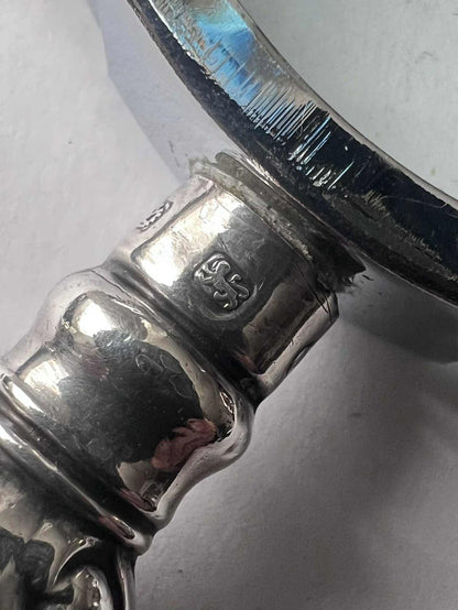 Antique Decorative Magnifying Glass with Ornate Silver Handle - 113.51 Grams