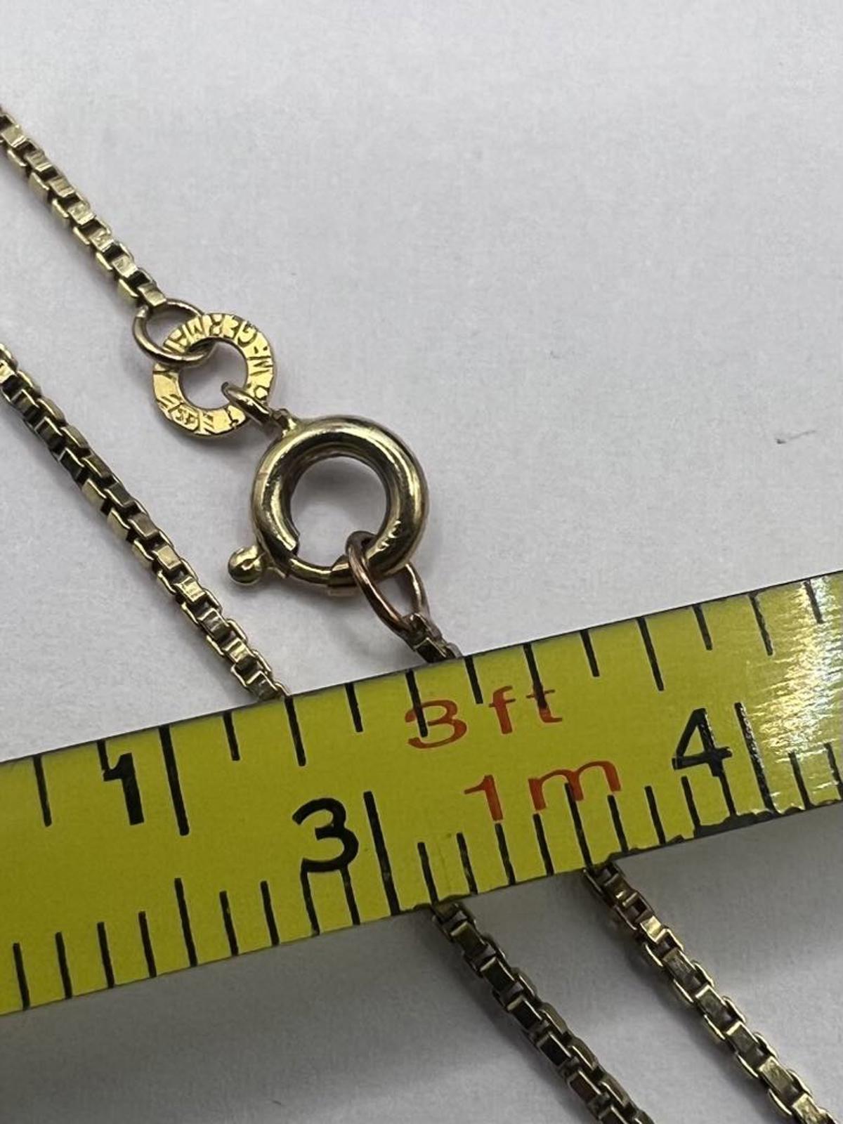 Quality 9ct Yellow Gold Box Link Chain - 2.61 Grams - 18 Inch