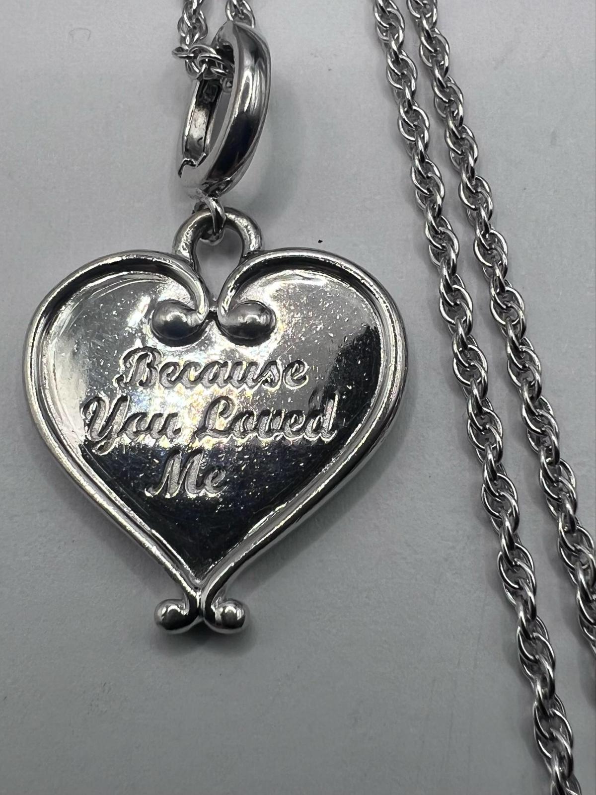 Quality 925 Sterling Silver Heart Pendant & Chain Set - 10.18 Grams