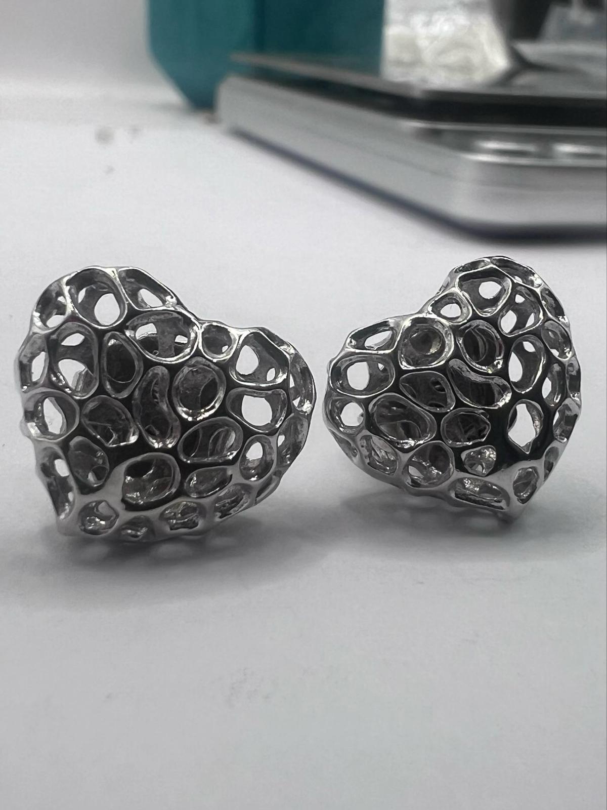 Quality 925 Sterling Silver Heart Earrings - 3.95 Grams