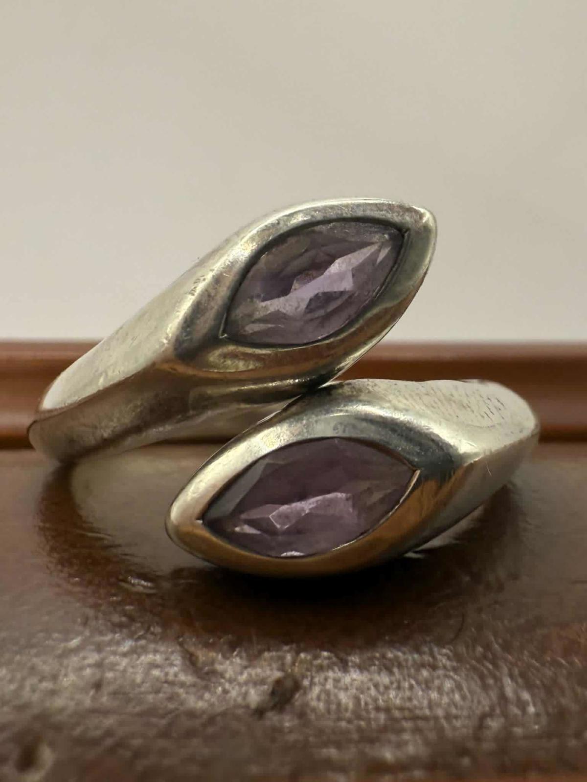 Quality 925 Sterling Silver Amethyst Set Ring • Size - S • 6.52 Grams