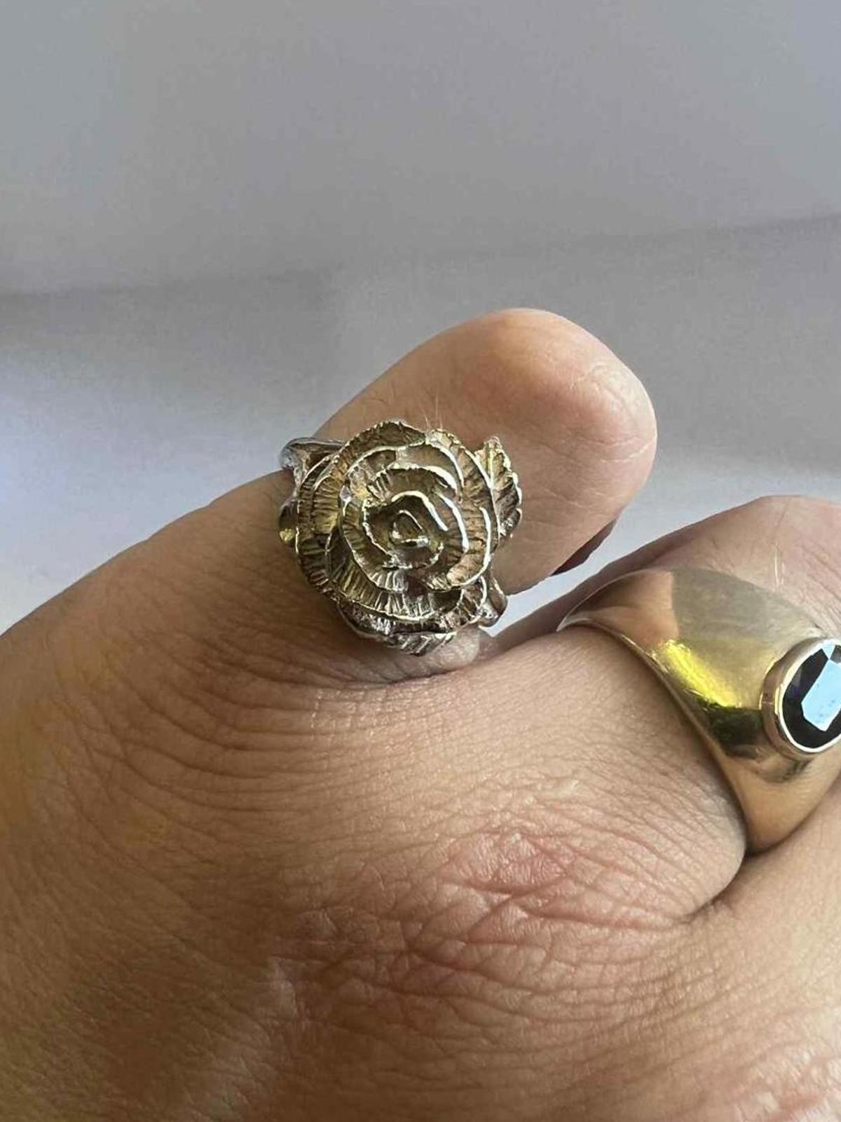 Quality 925 Sterling Silver Detailed Rose Ring • 4.99 Grams • Size - O