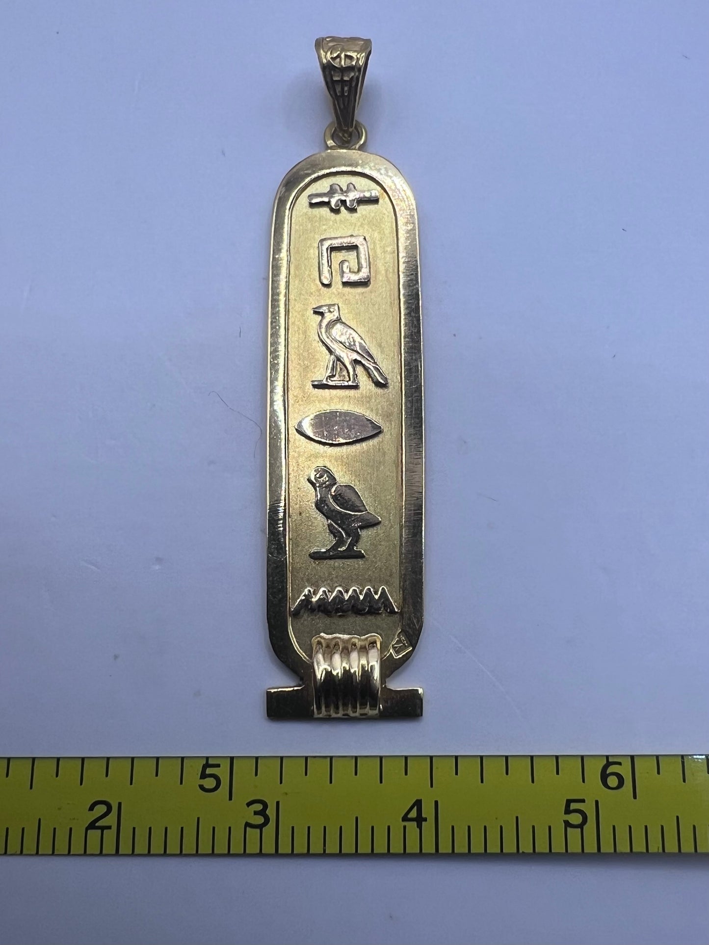 Quality 18ct Yellow Gold Egyptian Pendant • 2.85 Grams