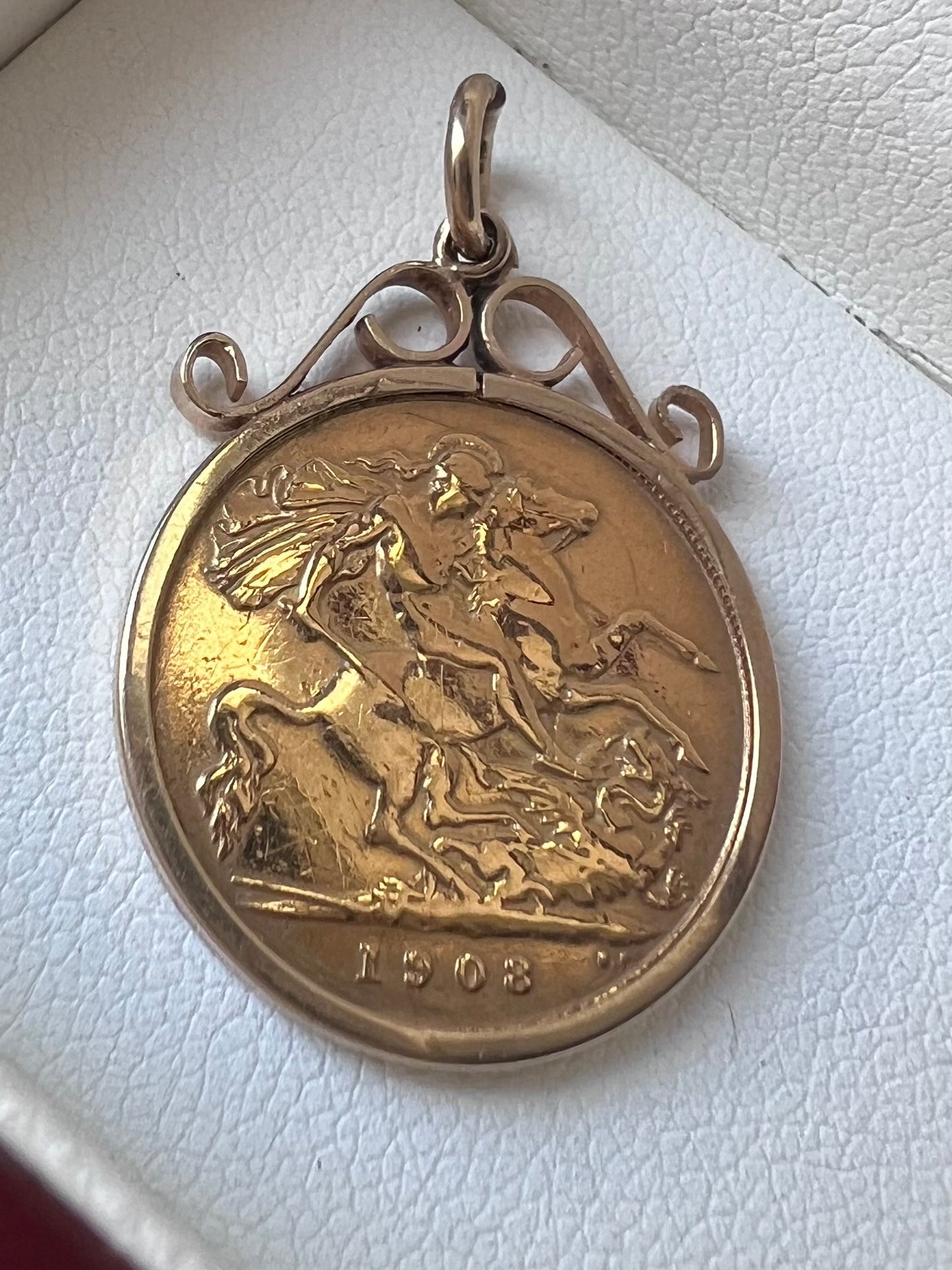 22ct 1908 Half Sovereign Pendant - 4.70 Grams