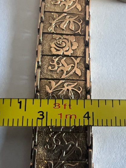 Vintage 9ct Yellow Gold Floral Engraved Gate Bracelet • 20.73 Grams