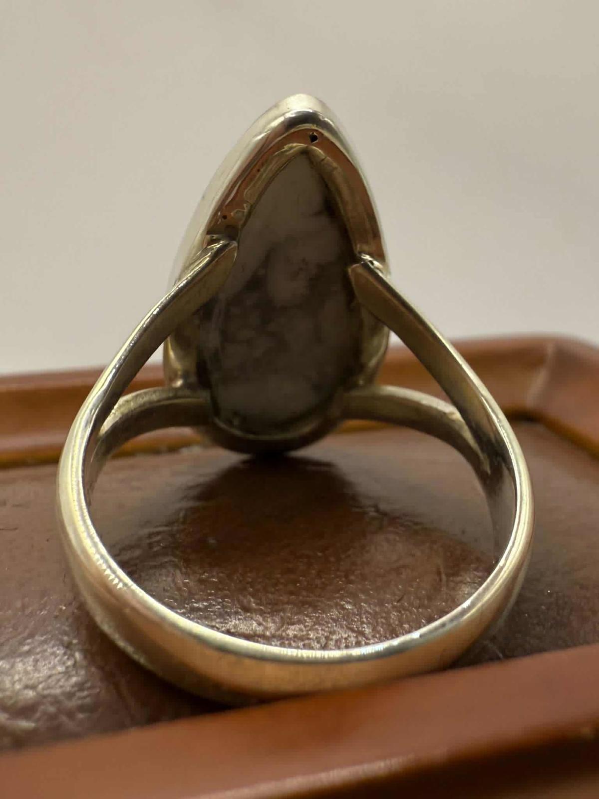 Quality 925 Sterling Silver Agate Set Ring • Size - P • 5.79 Grams