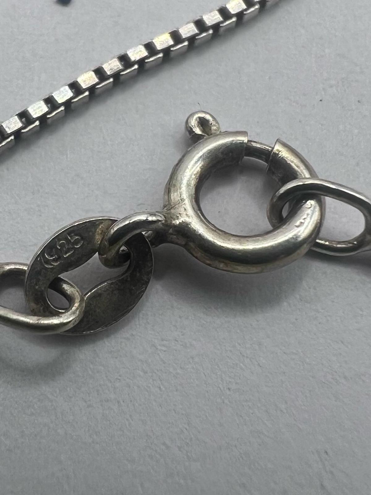 Quality 925 Sterling Silver Pendant & Chain Set - 8.37 Grams