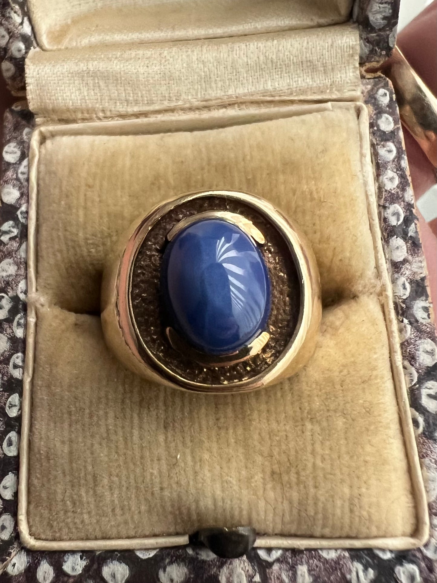 Vintage 14ct Cabochon Star Sapphire Ring - L½