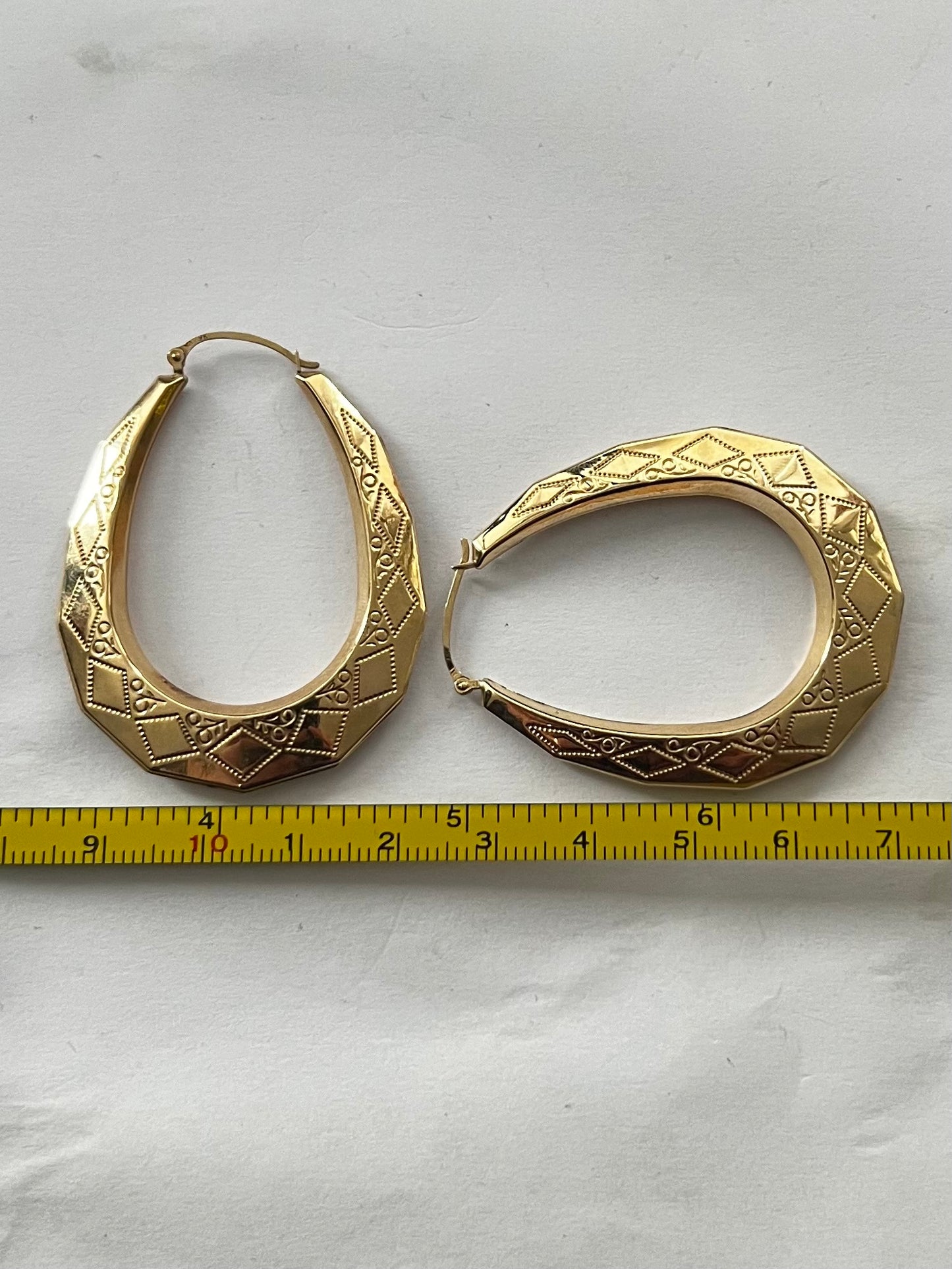 Vintage 9ct Yellow Gold Patterned Hoops - 3.91 Grams