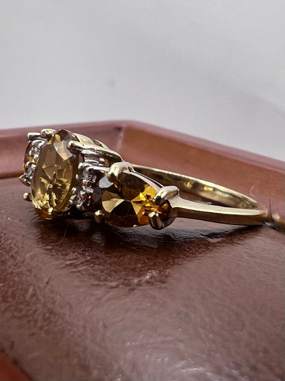 Quality 9ct Yellow Gold Citrine & Diamond Ring - O