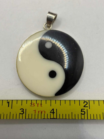 Quality 925 Sterling Silver Yin and Yang Pendant • 2.87 Grams