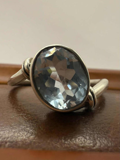 Quality 925 Sterling Silver Topaz Set Ring • Size - Q • 4.11 Grams