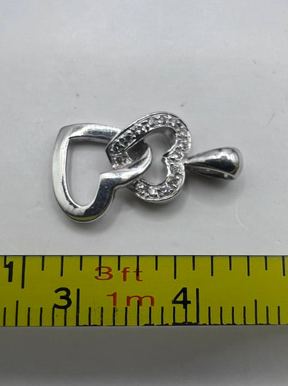Quality 9ct White Gold Diamond Set Hearts Pendant • 1.87 Grams