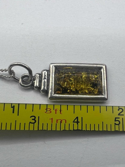 Quality 925 Sterling Silver Amber Set Pendant & Chain Set • 3.35 Grams
