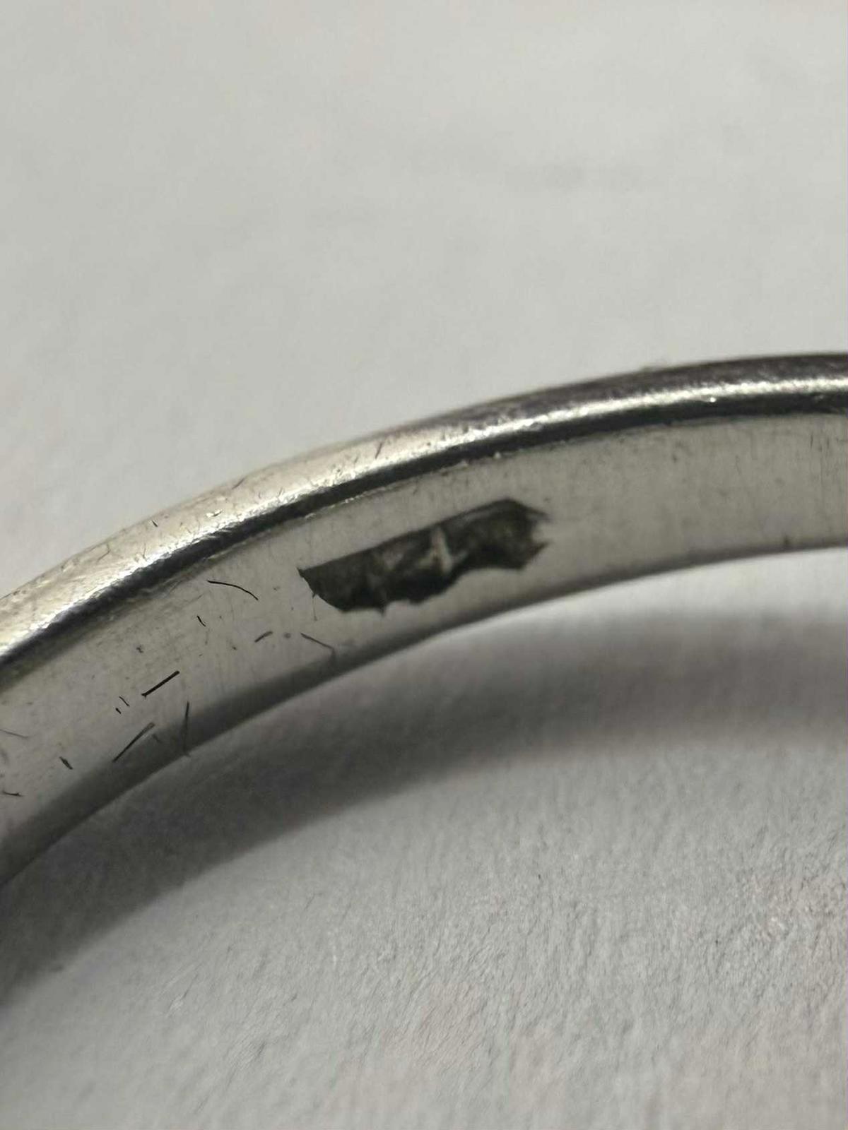 Quality 925 Sterling Silver Clear Stone Cluster Ring  • Size - P • 3.96 Grams