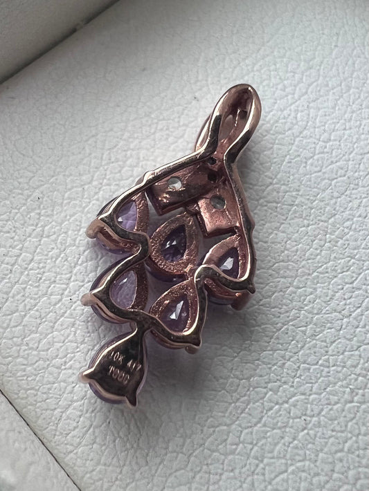 Quality 10ct Rose Gold Amethyst & Diamond Grape Pendant - 1.13 Grams