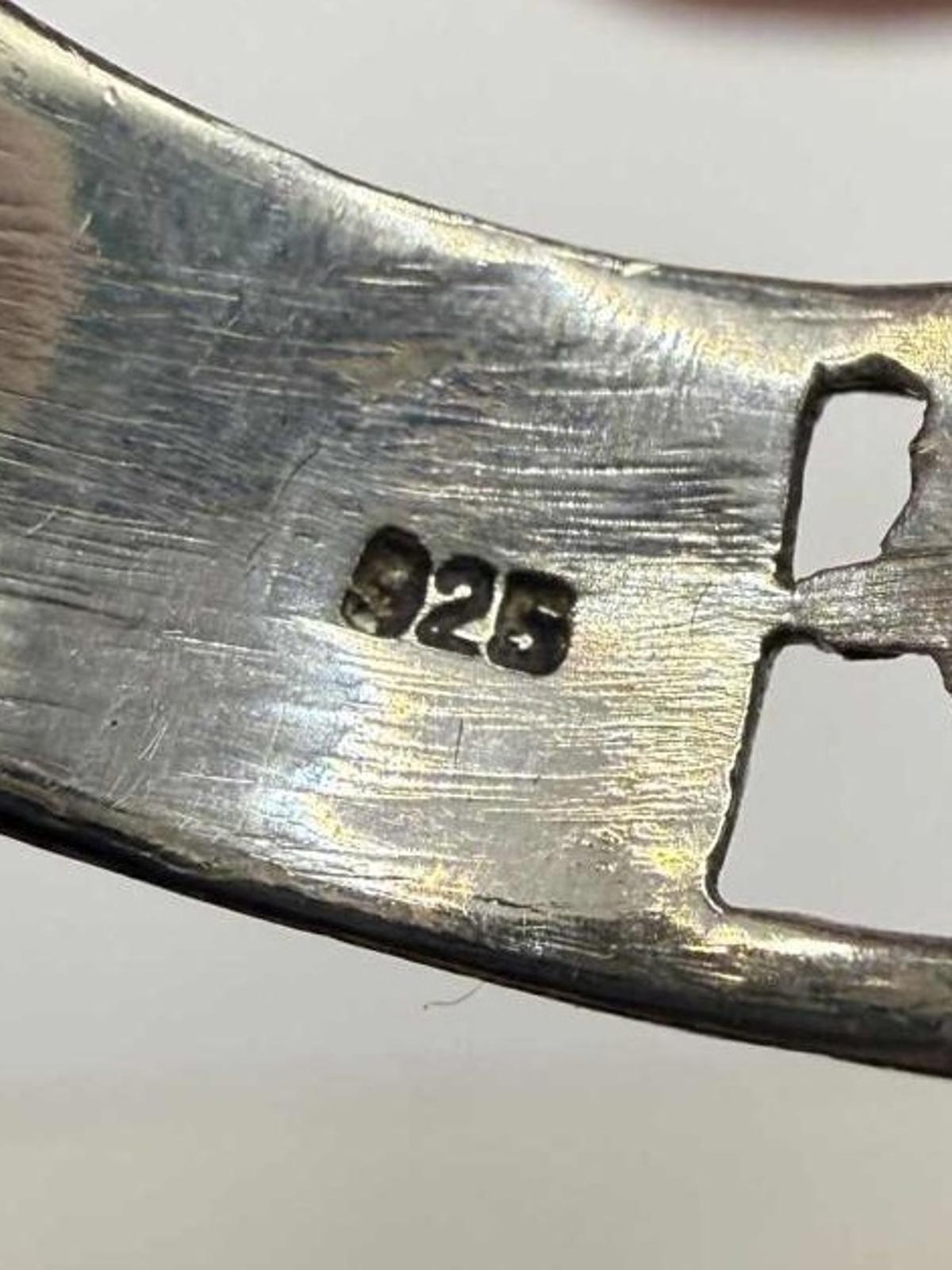Quality 925 Sterling Silver Dolphin Ring • Size - U • 3.62 Grams
