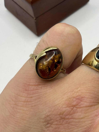 Quality 9ct Yellow Gold Baltic Amber Set Ring • Size - M • 2.81 Grams
