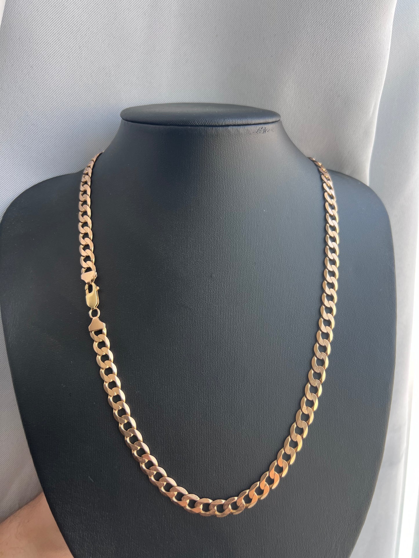 Heavy 9ct Rose Gold Curb Chain  - 31.29 Grams - 21.25 Inch