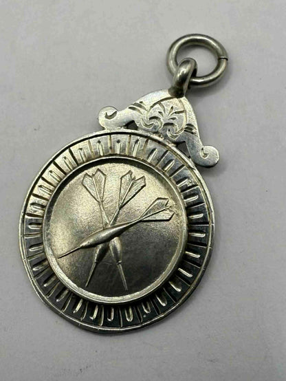 Quality 925 Sterling Silver Dart Medallion Pendant • 7.44 Grams
