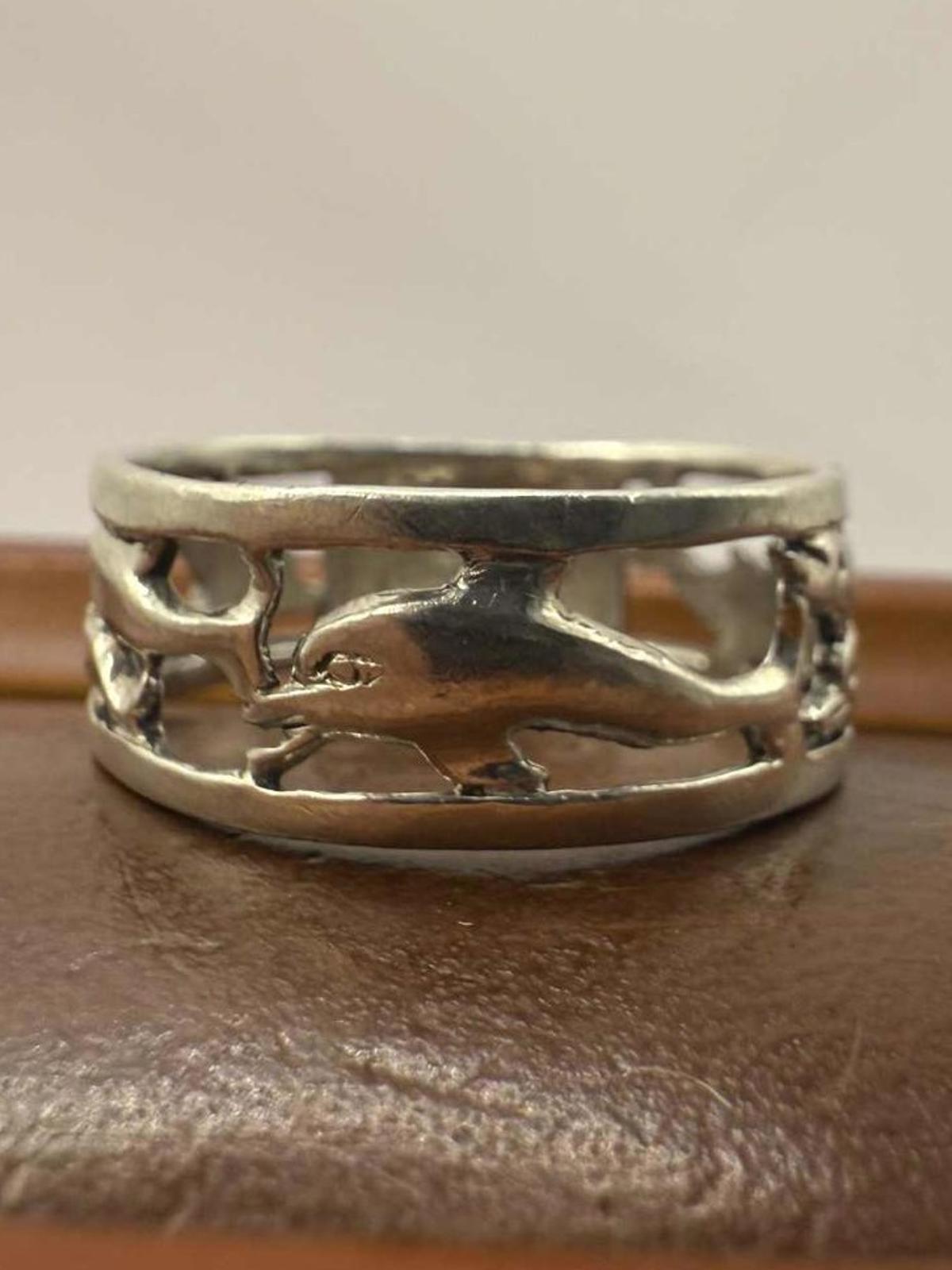 Quality 925 Sterling Silver Dolphin Ring • Size - U • 3.62 Grams