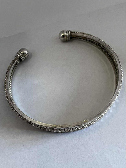 Quality 925 Sterling Silver Cuff Bracelet - 18.18 Grams
