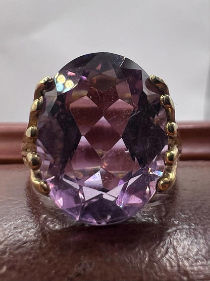 Vintage 9ct Yellow Gold Amethyst Set Ring • 3.36 Grams  • Size - O