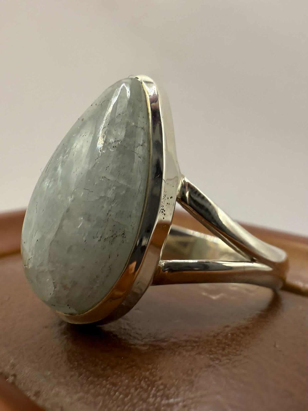Quality 925 Sterling Silver Aquamarine Crystal Set Ring • Size - T • 6.04 Grams