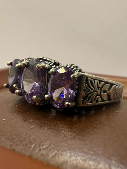Quality 925 Sterling Silver Amethyst Trilogy Ring • Size - Q • 4.15 Grams