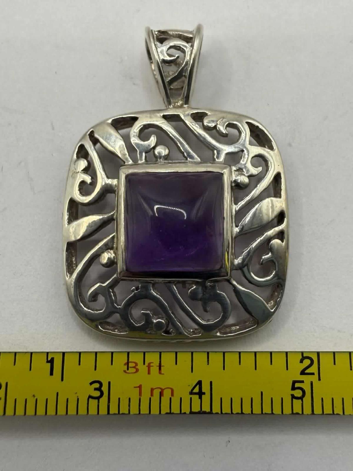Quality 925 Sterling Silver Cabochon Amethyst Set Pendant • 7.29 Grams