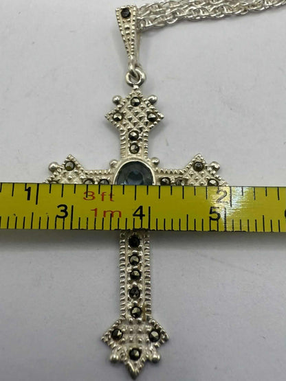 Quality 925 Sterling Silver Stone Set Cross Pendant & Chain • 7.34 Grams