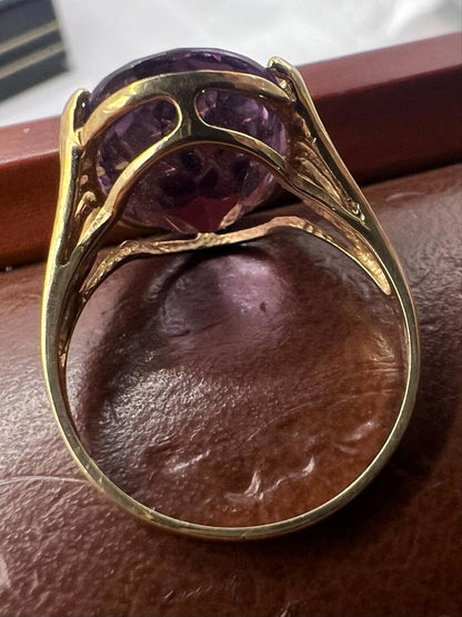 Vintage 9ct Yellow Gold Amethyst Set Ring • 3.36 Grams  • Size - O