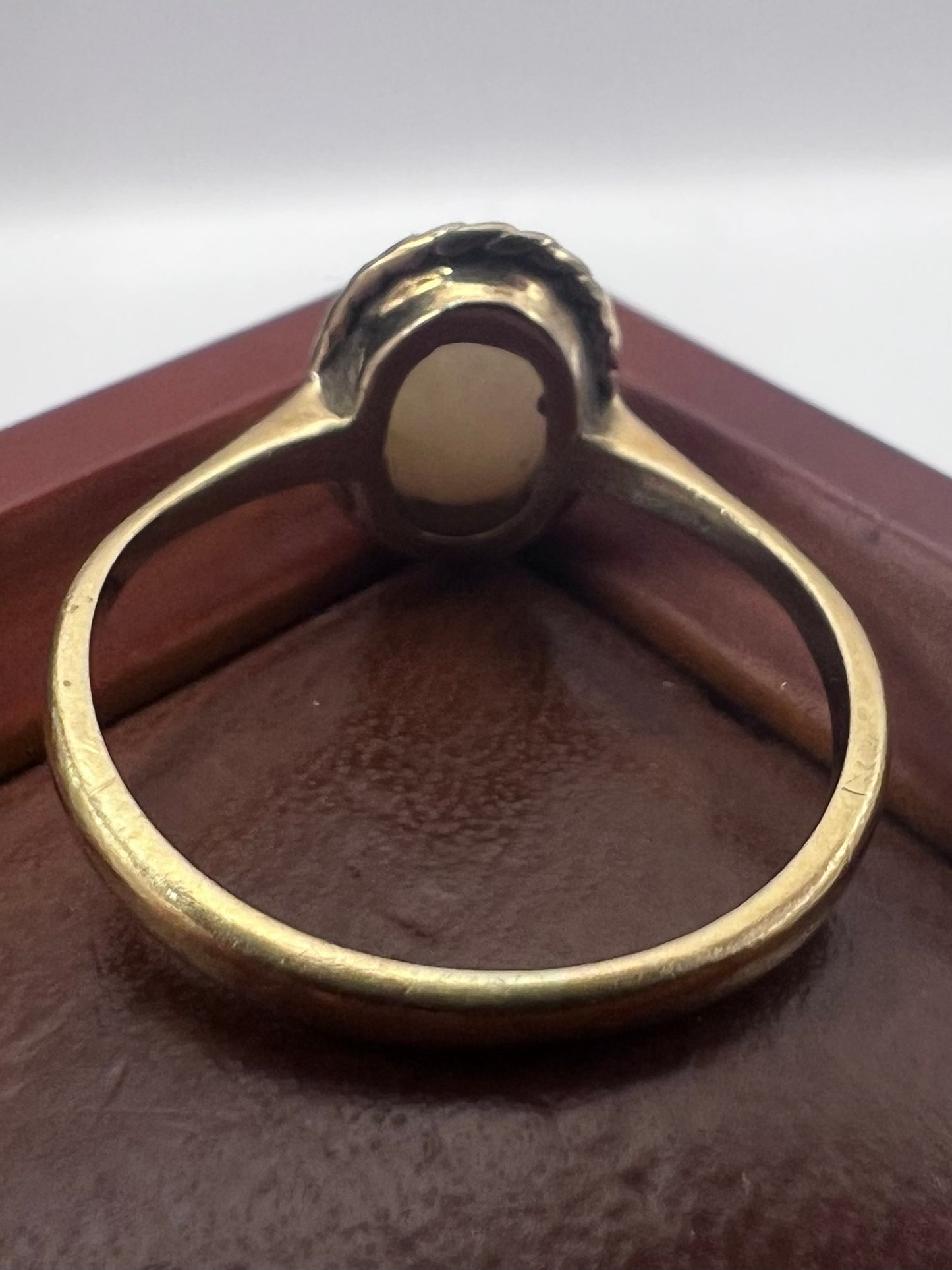 Vintage 9ct Yellow Gold Opal Ring - M½