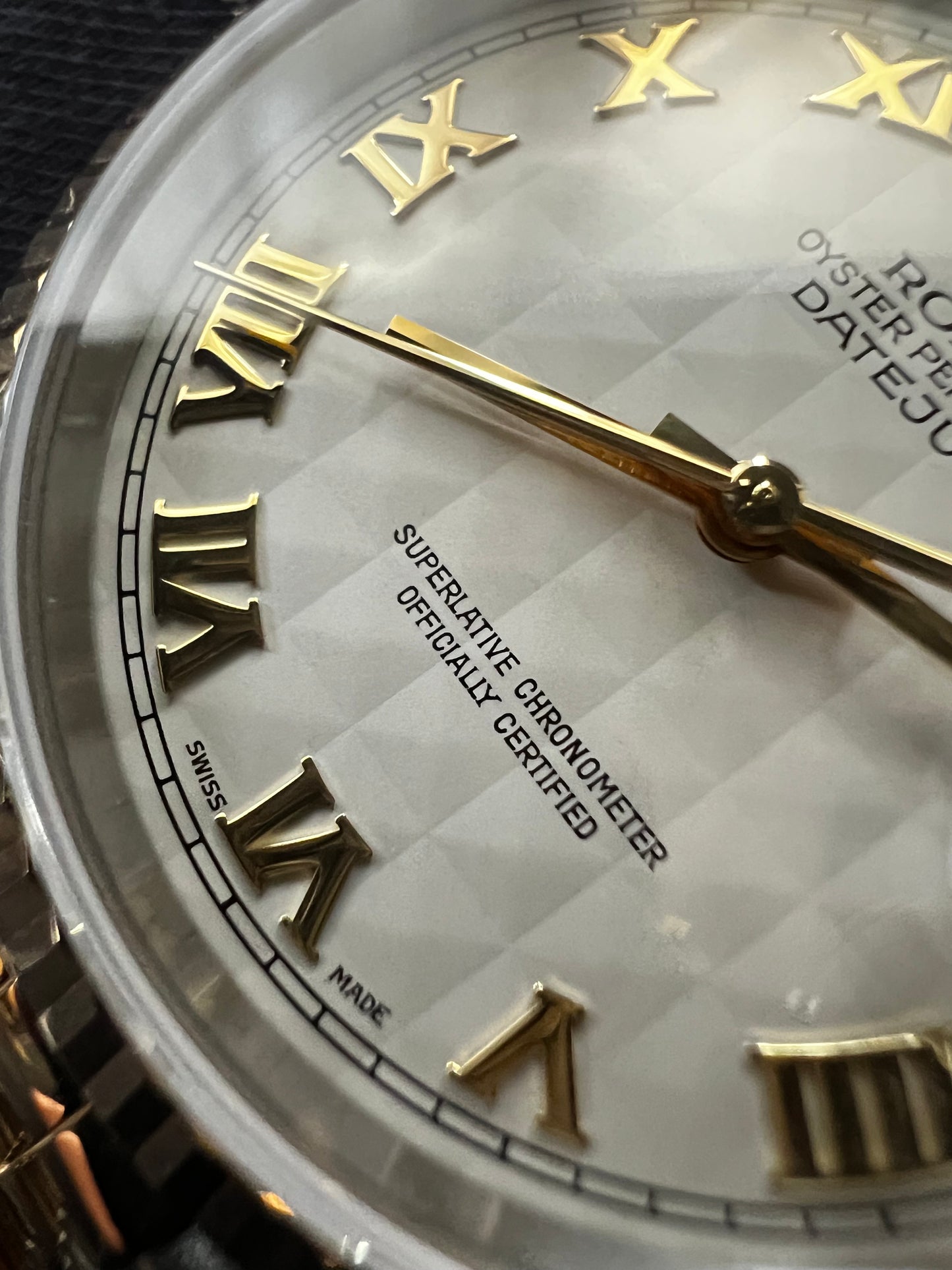 1995 Rolex Datejust 16233 Ivory Pyramid Dial - 36mm