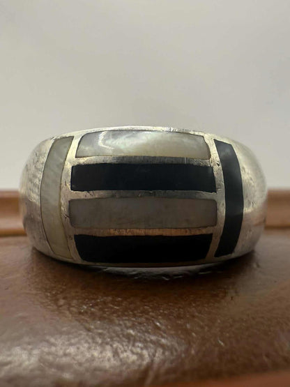 Quality 925 Sterling Silver Mother Of Pearl Inlay Ring • Size - P½ • 9.51 Grams
