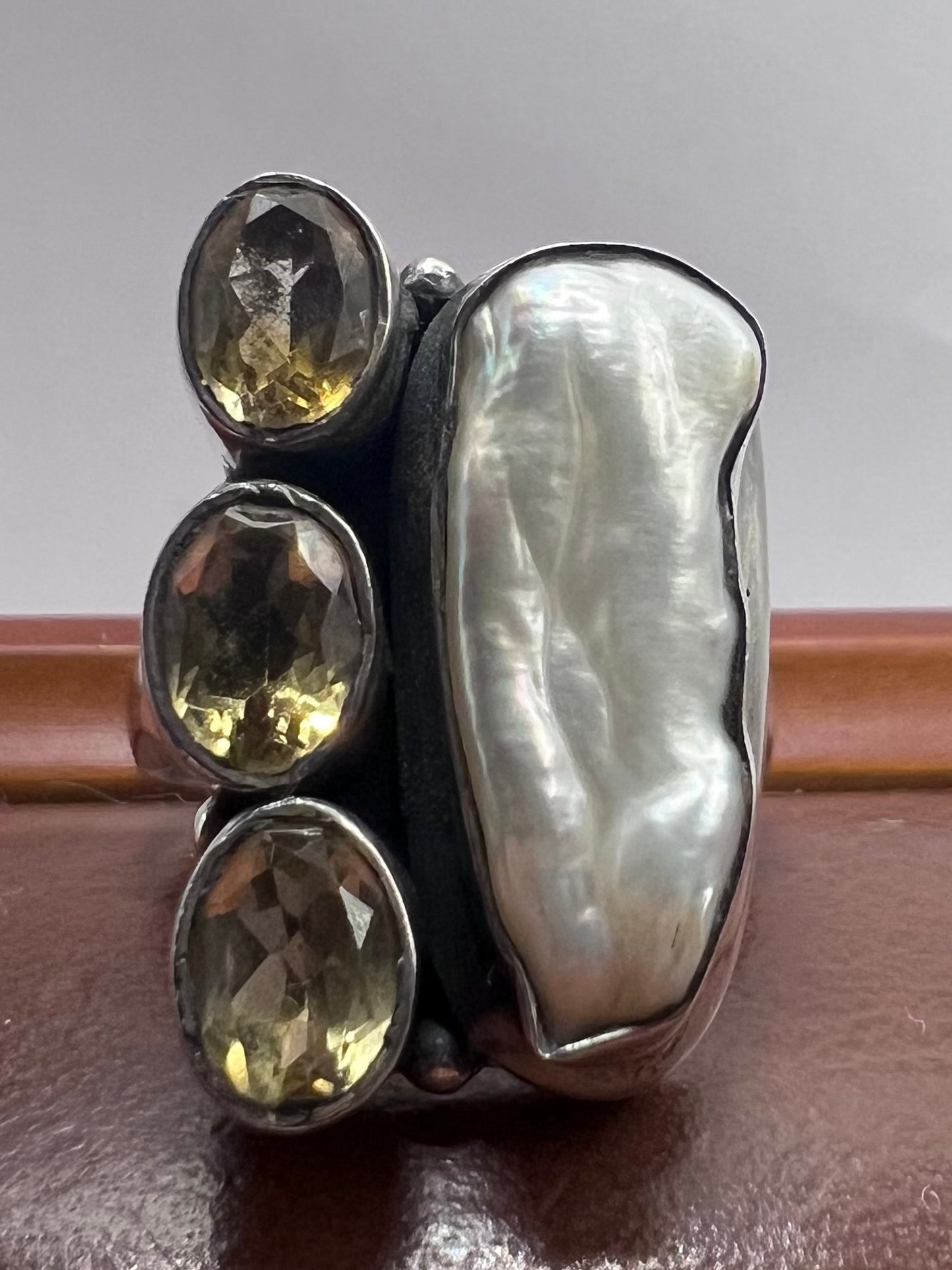 Unique 925 Citrine & Pearl Set Ring ~ 11.32 Grams ~ Size - Q