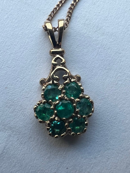 Quality 9ct Emerald Cluster Pendant & Chain