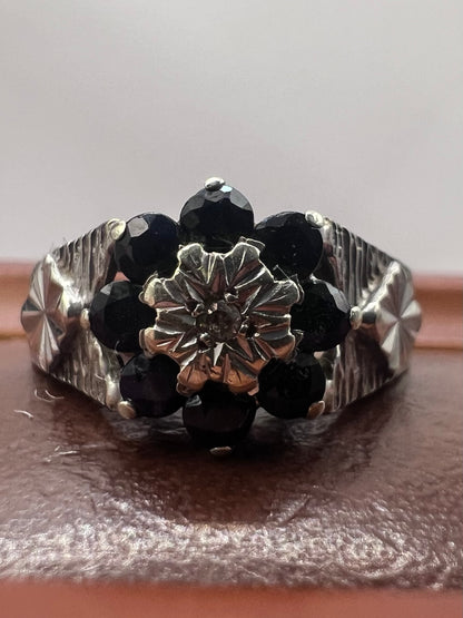 Vintage 9ct White Gold Sapphire & Diamond Ring - P