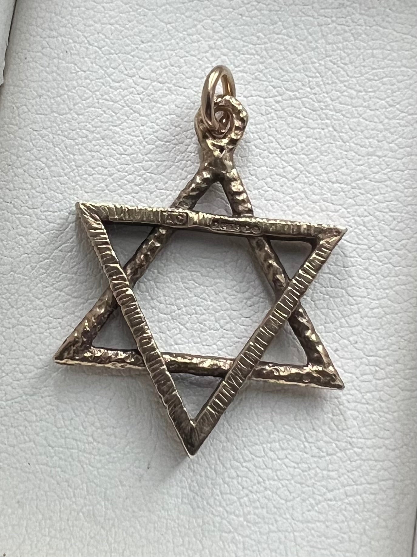 Vintage 9ct Yellow Gold Star Of David Pendant - 3.06 Grams