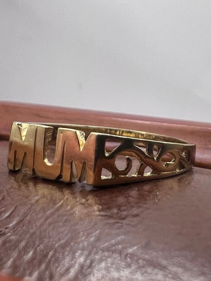 Vintage 9ct Yellow Gold “Mum” Ring - R