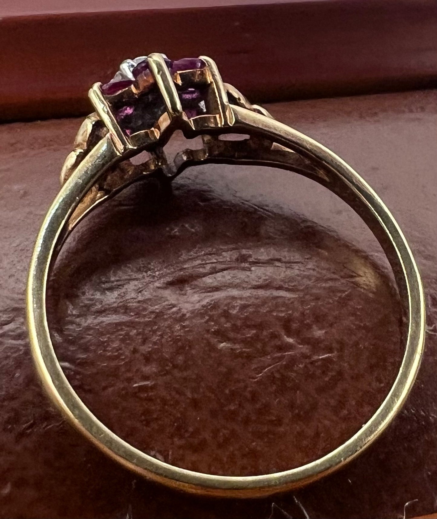 Vintage 9ct Yellow Gold Ruby & Diamond Cluster Ring - O