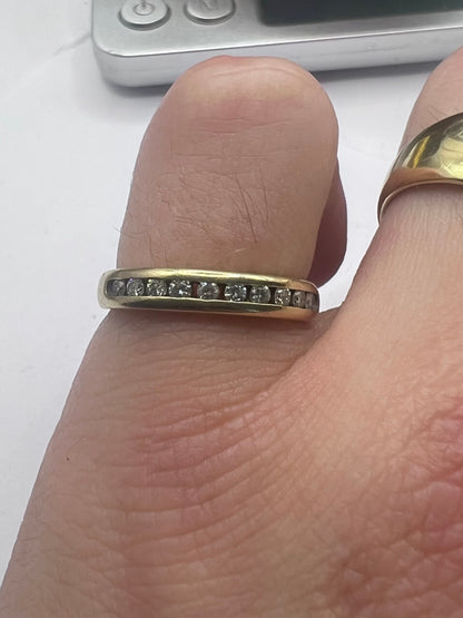 Quality 9ct Yellow Gold 0.25ct Diamond Ring - N